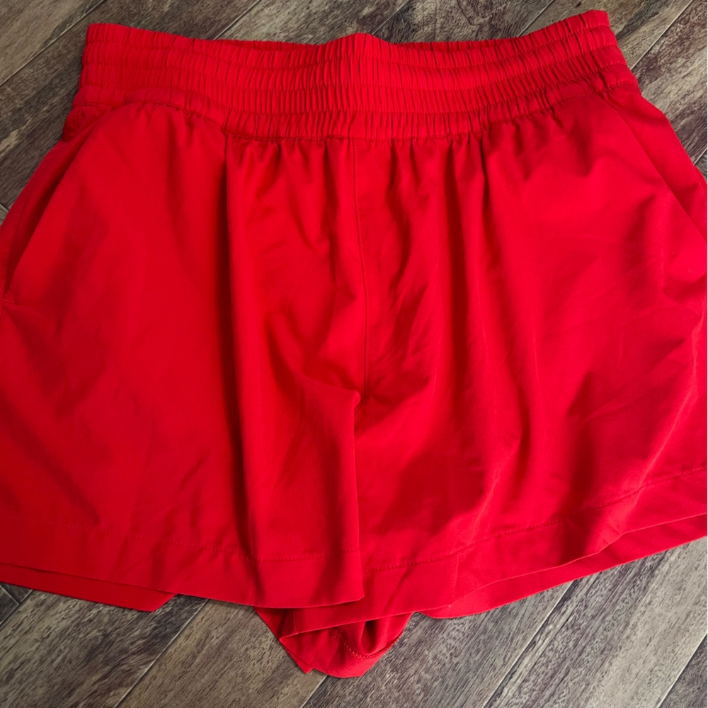 Athleta High Rise 3” Weekender Run Shorts - Red